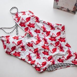 NWOT Cupshe Flirty Flamingo One-Piece Swimsuit
